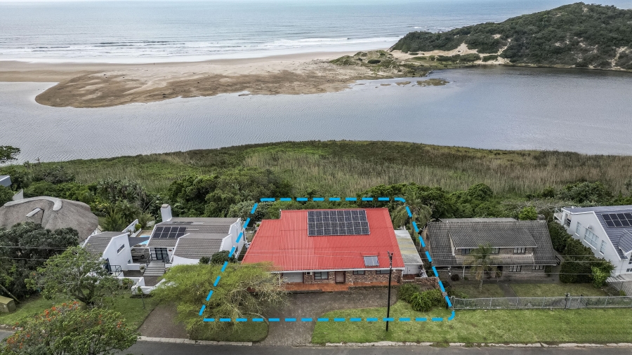 4 Bedroom Property for Sale in Cintsa East Eastern Cape